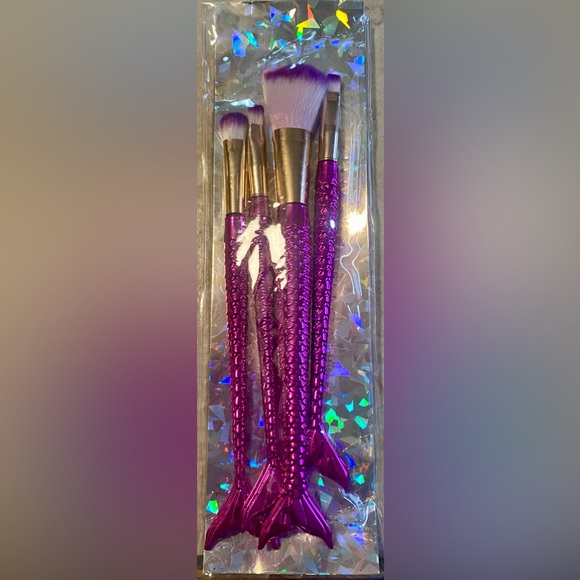 Amazon Other - Makeup Brush Face 5 pc. Set Iridescent Hot Pink Mermaid Shaped Handle